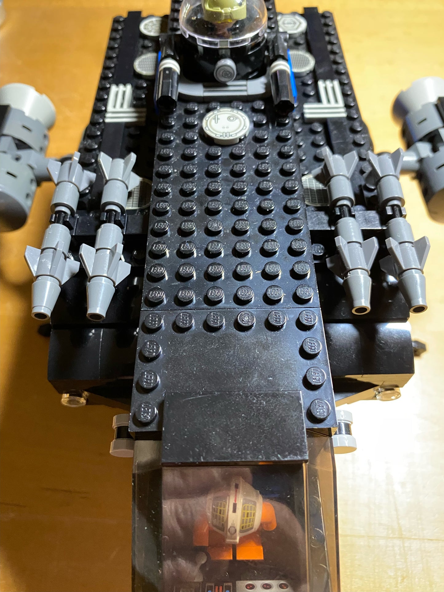 Ochthera APC Lego plans